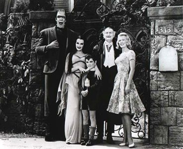 cast of the Munsters